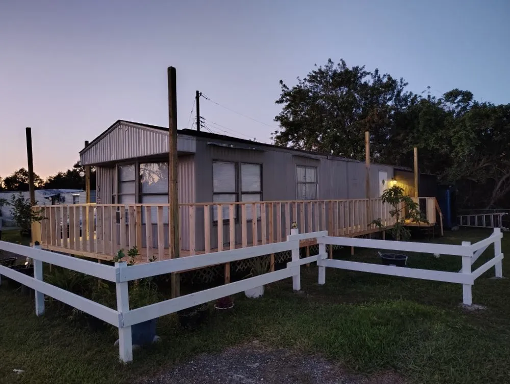 Local lawn mowing service in Lakeland, FL by Elite Enterprise