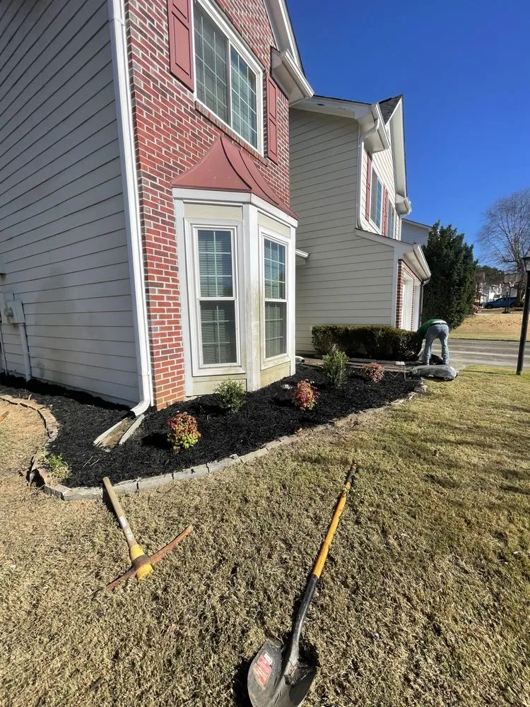 Reliable lawn care service in Lawrenceville, GA by Elite Estate Landscaping