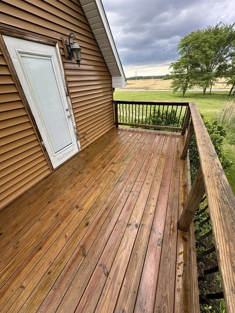 Custom yard cleanup service experts serving Hobart, IN - Elite Exterior Services