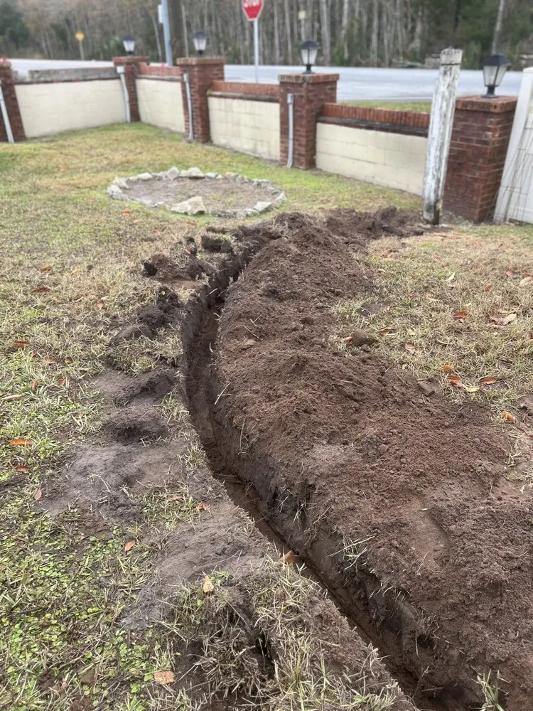 Custom garden landscaping for homes in Jacksonville, FL by Elite Exteriors of North Florida