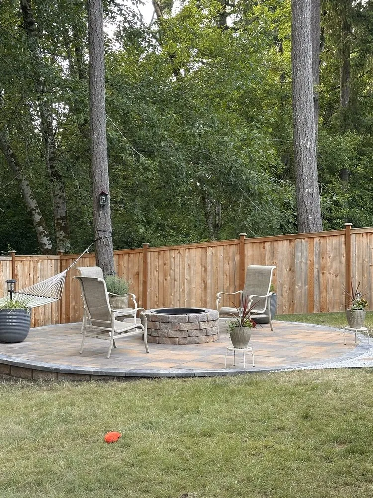 Reliable landscape design for year-round maintenance in Silverdale, WA by Elite Fencing and Landscaping