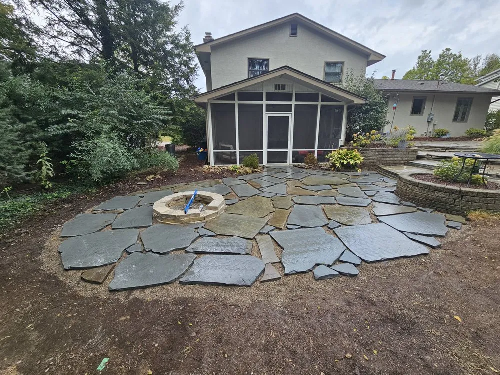 Expert residential landscaping in Upper Arlington, OH - Elite Gardens Paito And Landscape