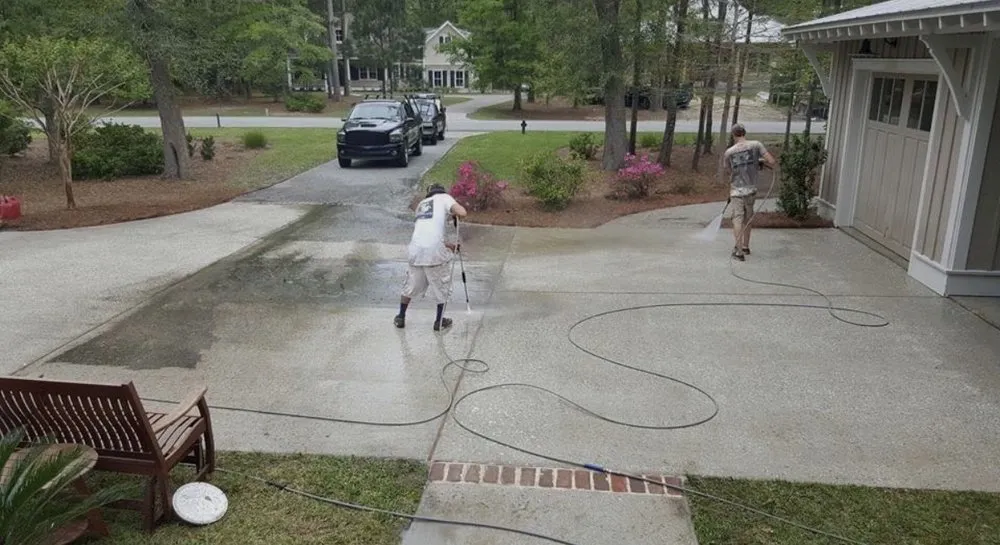 Reliable lawn care service near you in Carrollton, GA by Elite Gutters