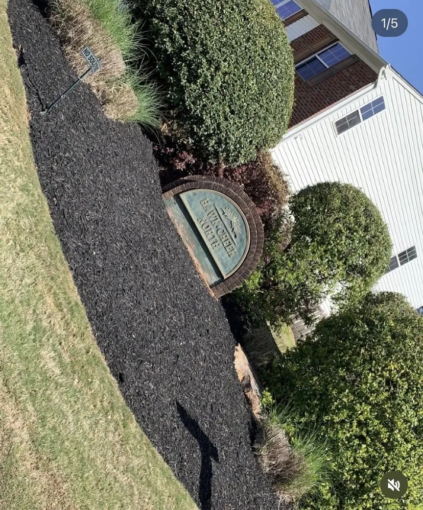 Top-rated yard cleanup service in Hendersonville, NC by Elite Hardscape & Landscaping