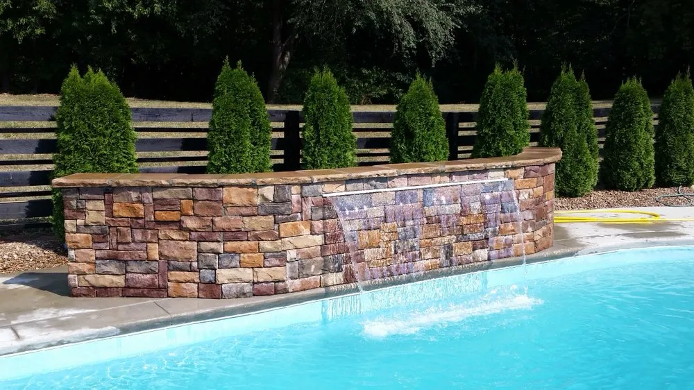 Expert yard maintenance for homes across Bowling Green, KY - Elite Hardscapes