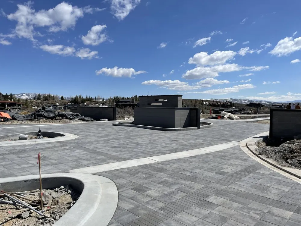 Trusted yard maintenance in Lindon, UT - Elite Hardscapes