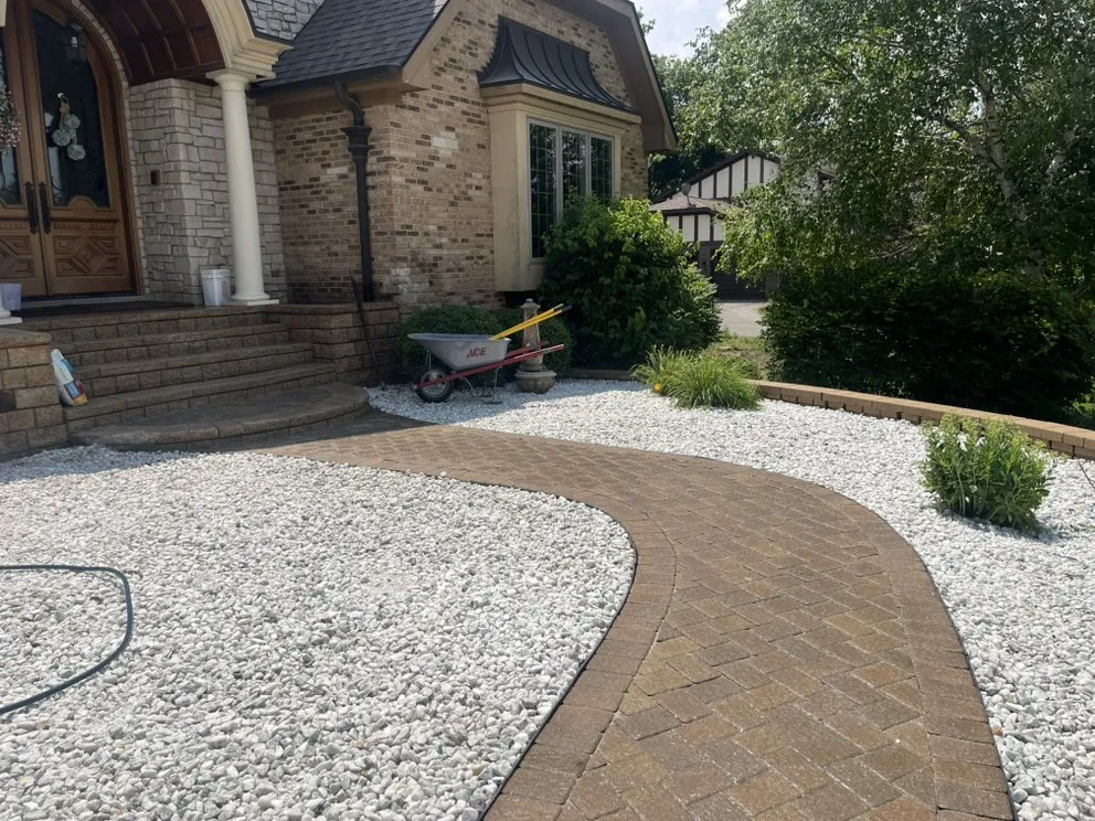 Reliable yard maintenance experts serving Barrington, IL - Elite Jc Services
