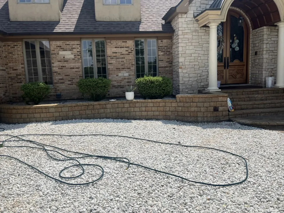 Affordable garden landscaping experts serving Barrington, IL - Elite Jc Services