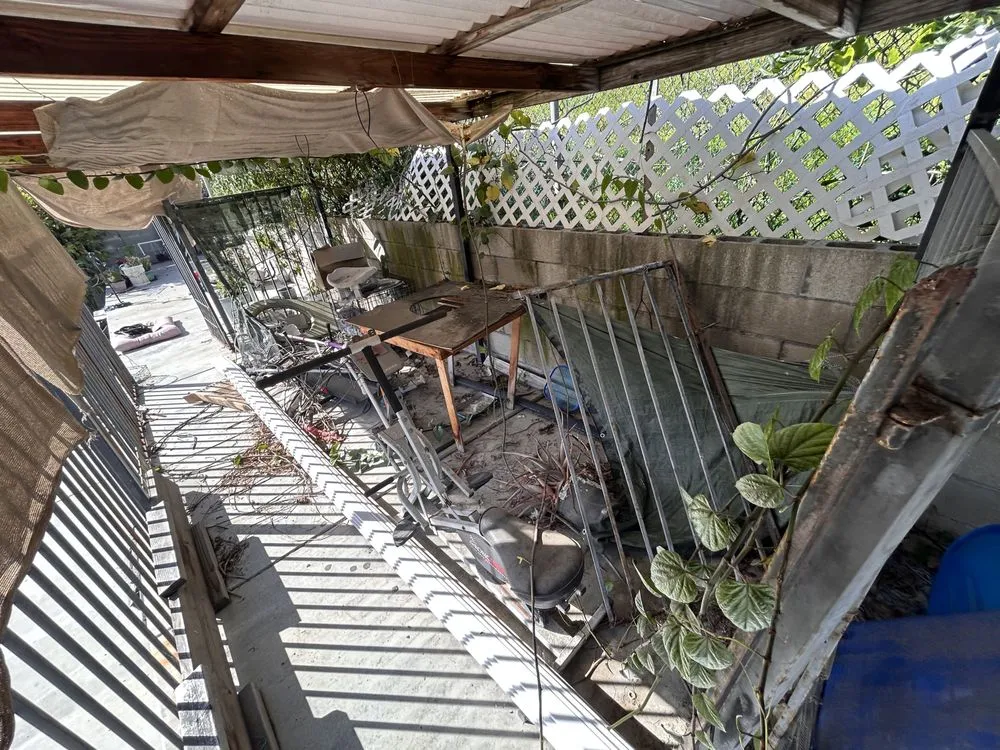 Local landscaping services in El Monte, CA - Elite Junk Removal