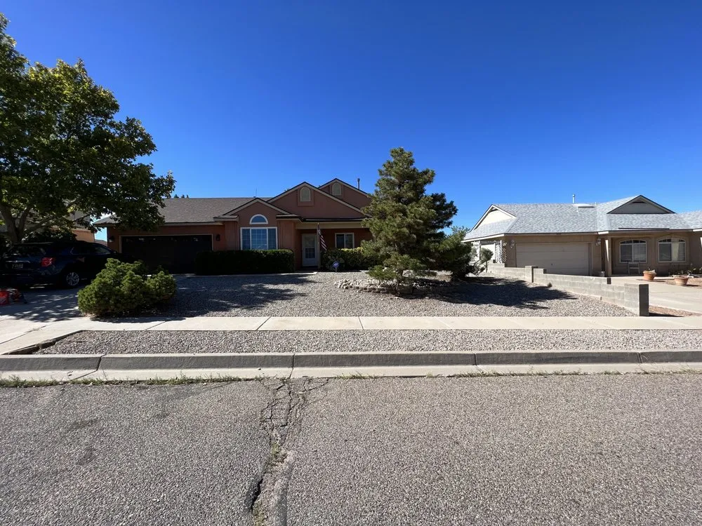 Custom landscape installation experts serving Santa Fe, NM - Elite Landscape & Construction