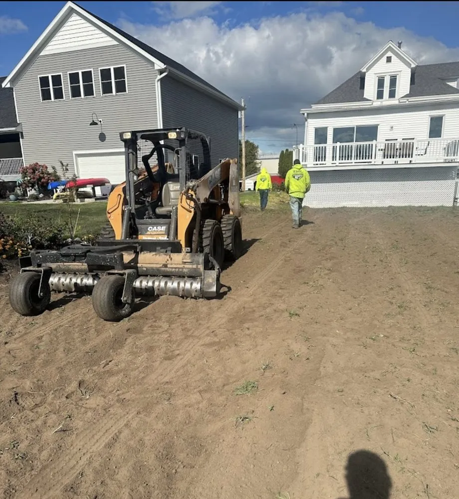 Top-rated garden landscaping in Marinette, WI by Elite Landscape & Fence