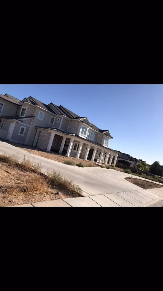 Affordable lawn care service for year-round maintenance in St. George, UT by Elite Landscape & Maintenance