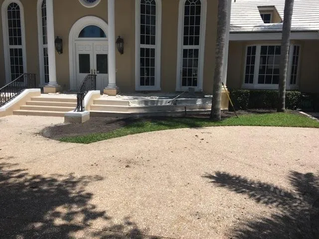 Affordable yard maintenance in Boynton Beach, FL by Elite Landscape Concepts