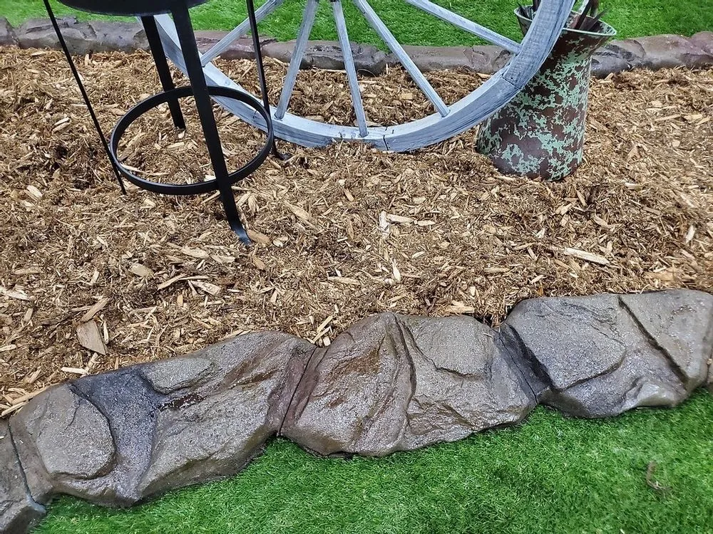 Expert landscape installation experts serving Fort Collins, CO - Elite Landscape Curbing