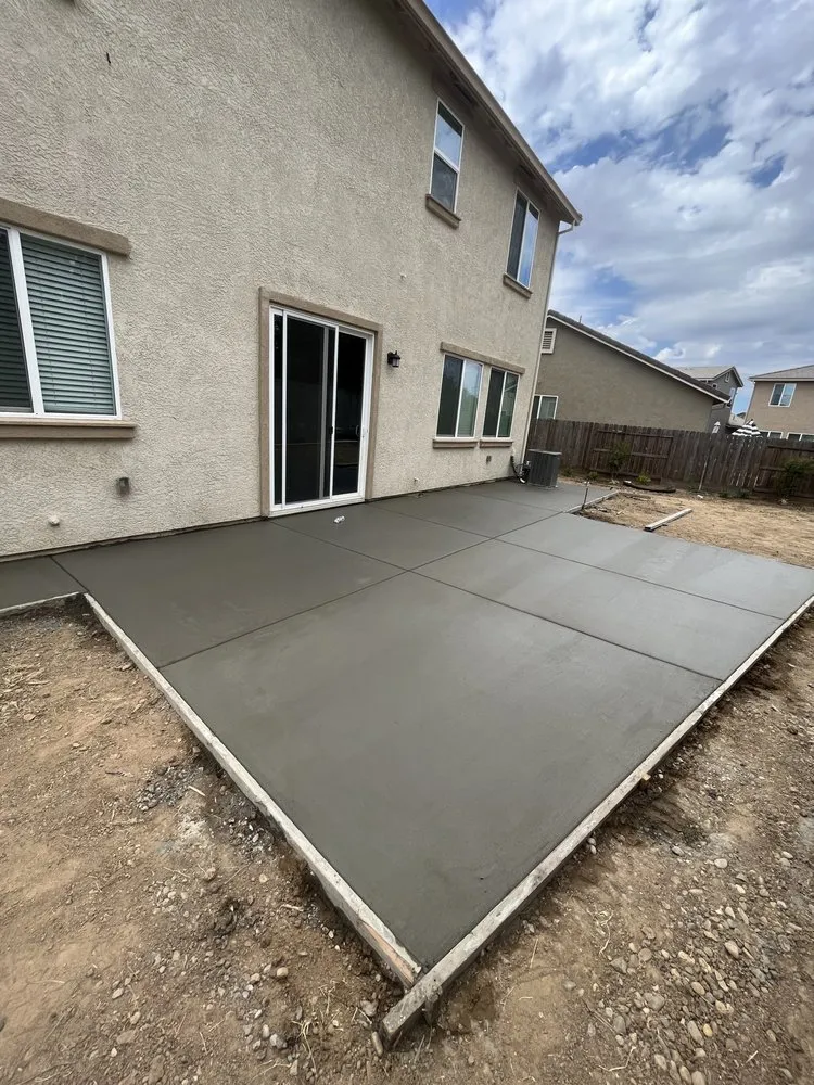 Affordable yard maintenance for residential properties across Madera, CA - Elite Landscape