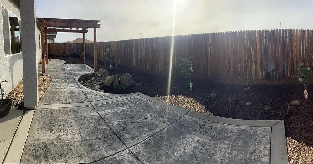 Reliable yard maintenance experts serving Merced, CA - Elite Landscape
