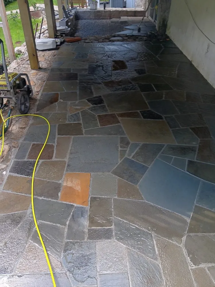 Trusted lawn mowing service in Norwalk, CT - Elite Landscape