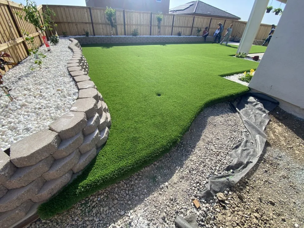 Affordable yard maintenance for beautiful yards in Los Banos, CA by Elite Landscape Services