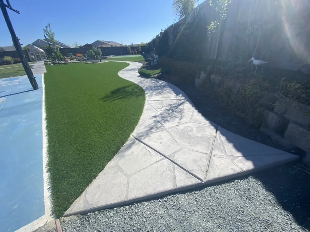 Trusted outdoor landscaping with custom design across Los Banos, CA - Elite Landscape Services