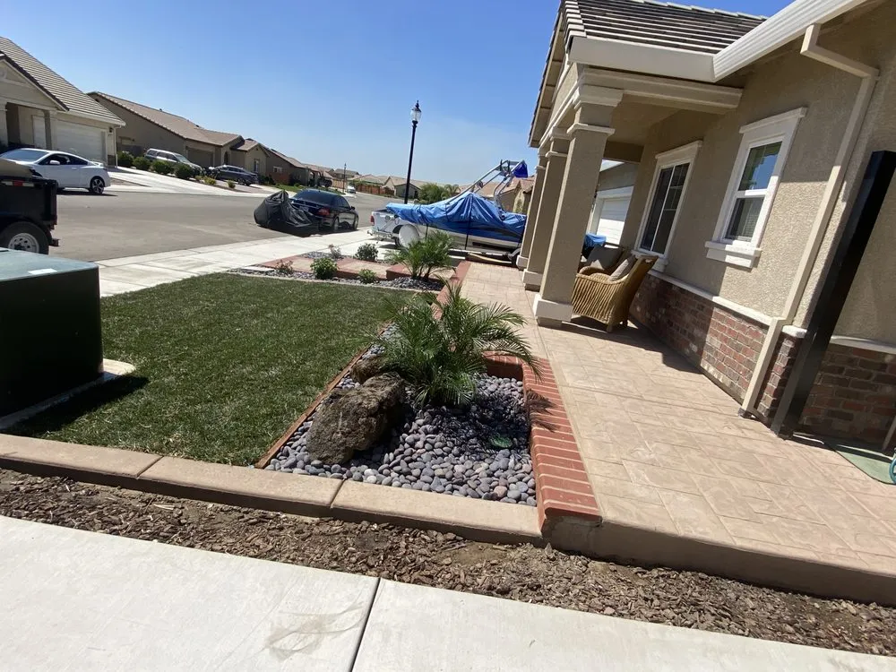 Reliable lawn mowing service in Los Banos, CA by Elite Landscape Services