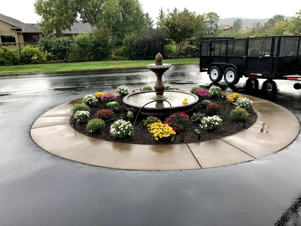 Affordable landscaping services for residential properties across Roseburg, OR - Elite Landscape Services
