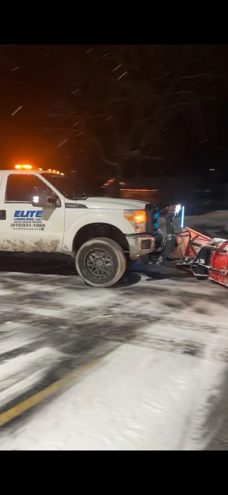 Reliable lawn care service in Charlotte, MI - Elite Landscapes