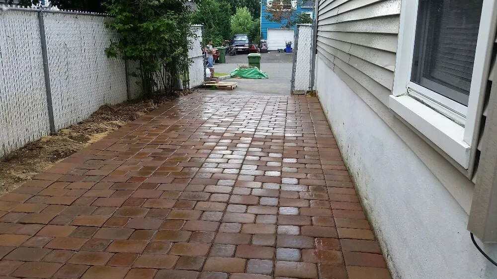 Professional garden landscaping near you across Spotswood, NJ - Elite Landscapes of NJ