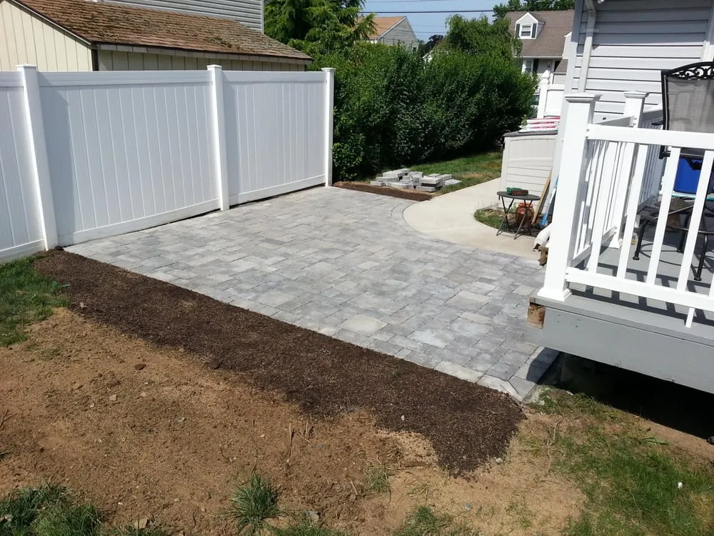 Top-rated yard cleanup service for residential properties in Spotswood, NJ by Elite Landscapes of NJ