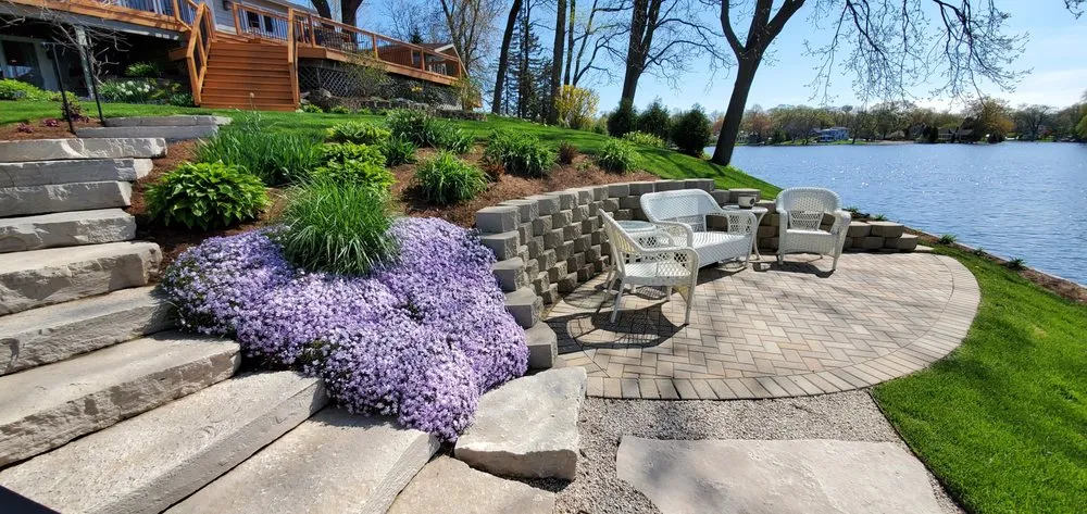 Reliable yard cleanup service for year-round maintenance across Round Lake Park, IL - Elite Landscaping & Construction