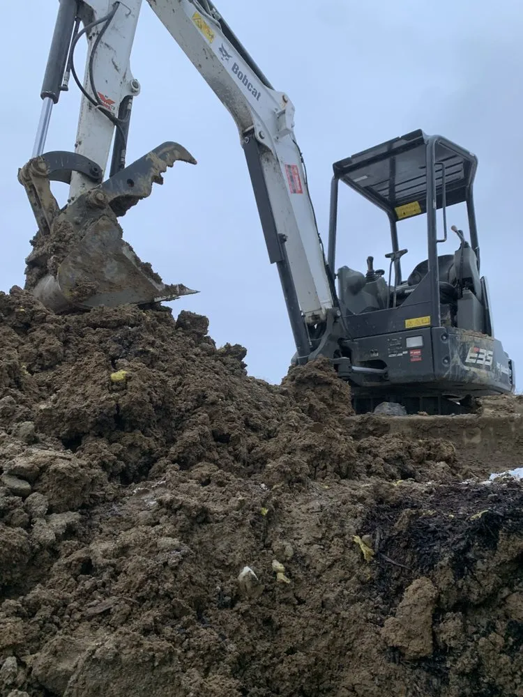 Professional lawn care service experts serving Peru, IN - Elite Landscaping & Excavation