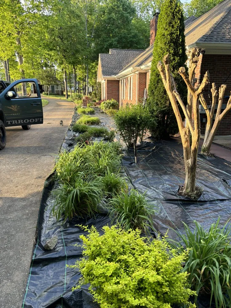 Professional garden landscaping for outdoor upgrades across Waynesboro, TN - Elite Landscaping & Lawncare