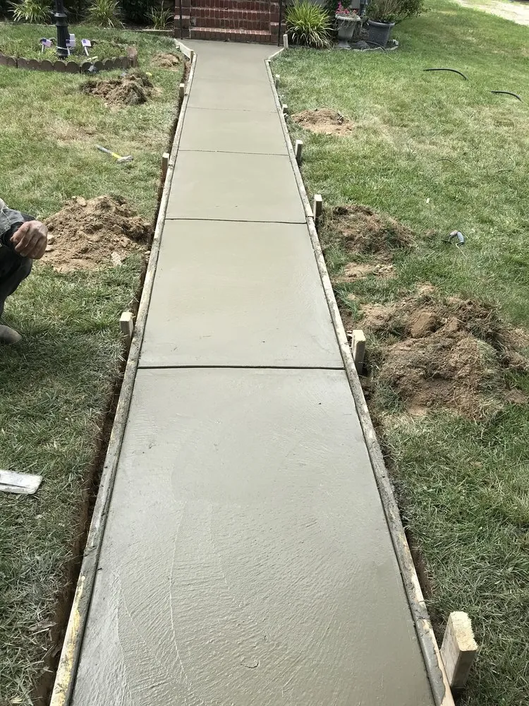 Top-rated yard cleanup service for homes in Highland Beach, MD by Elite Landscaping & Tree Removal