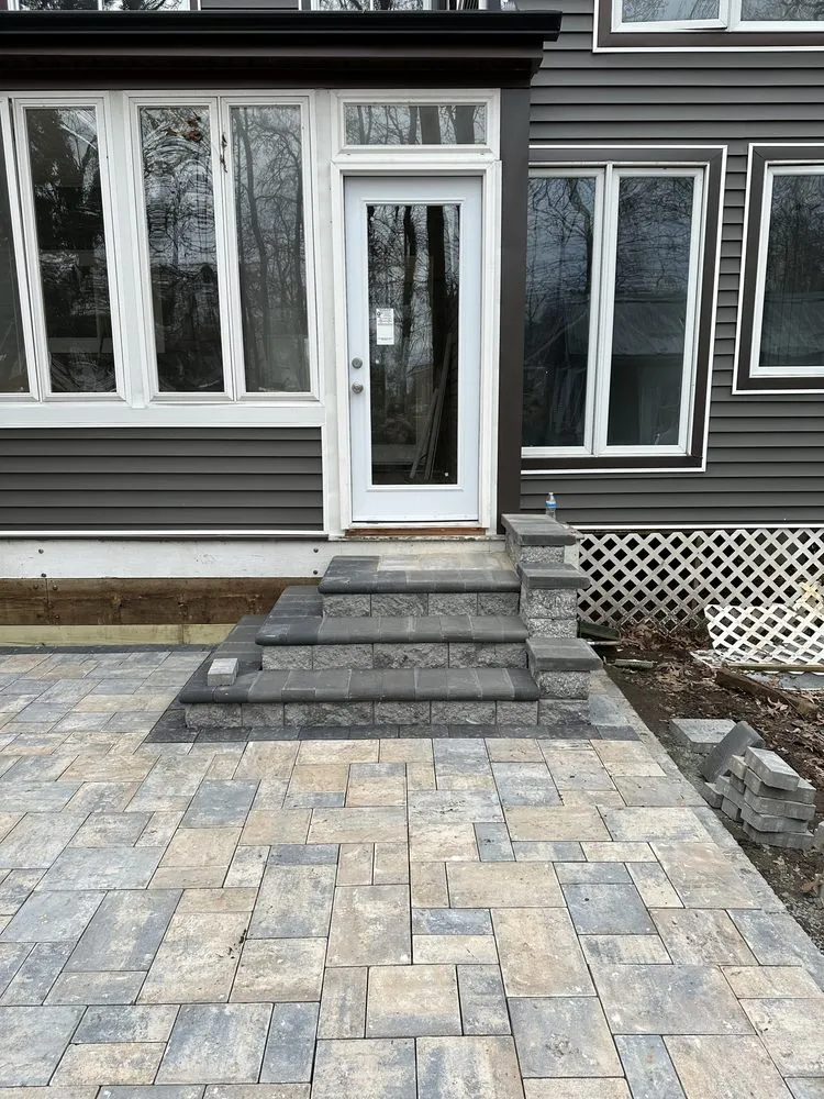 Local lawn care service with custom design in Highland Beach, MD by Elite Landscaping & Tree Removal