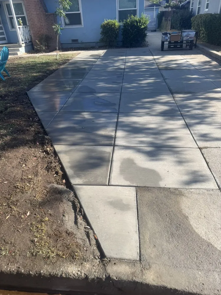 Reliable outdoor landscaping with custom design in Bakersfield, CA by Elite Landscaping