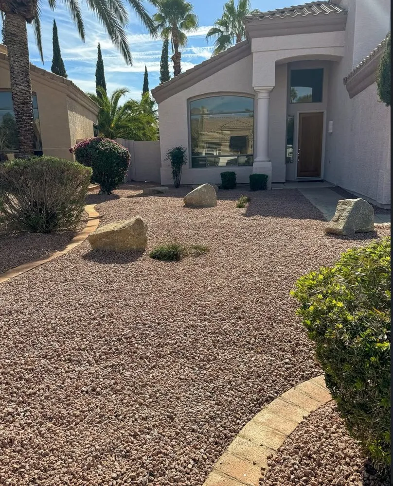 Custom landscaping services for homes across Bakersfield, CA - Elite Landscaping