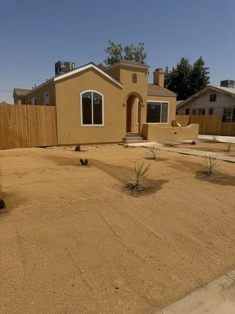 Affordable landscape design in Bakersfield, CA by Elite Landscaping