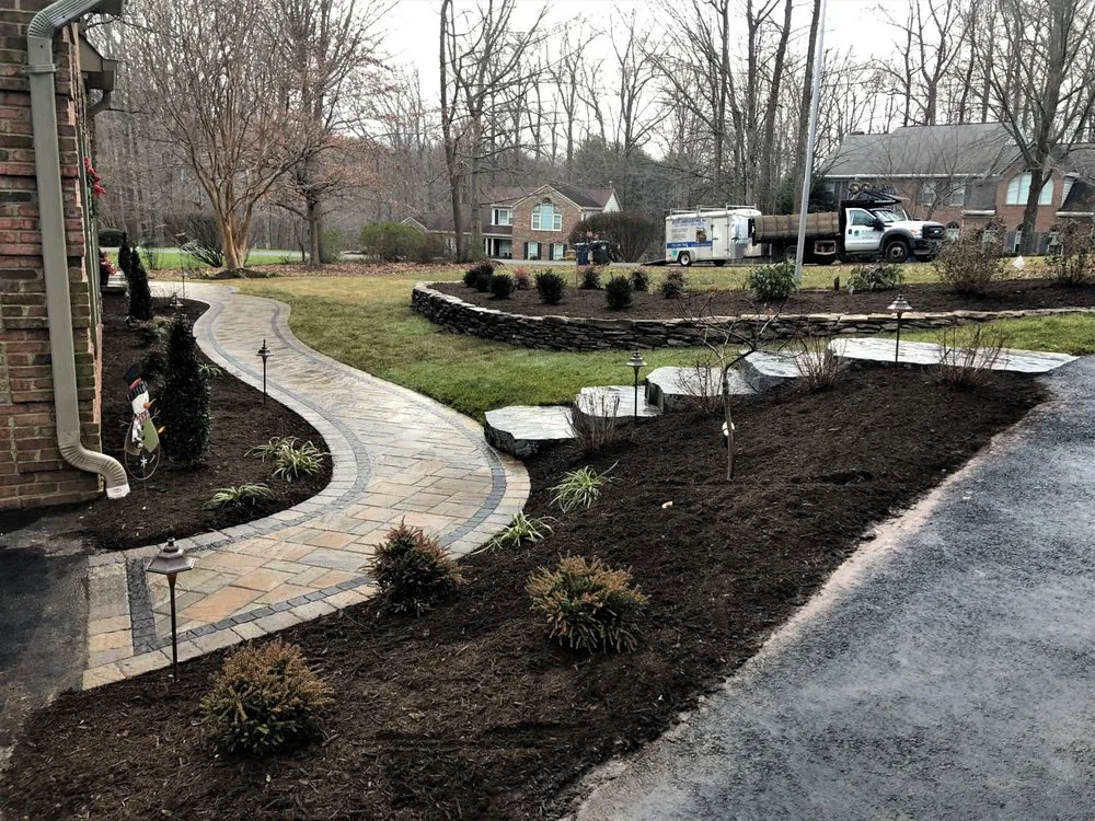 Custom yard maintenance in Lorton, VA by Elite Landscaping