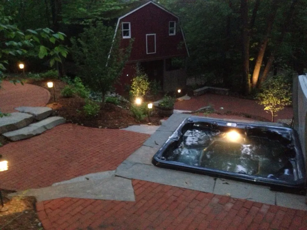 Affordable yard maintenance experts serving Poughkeepsie, NY - Elite Landscaping