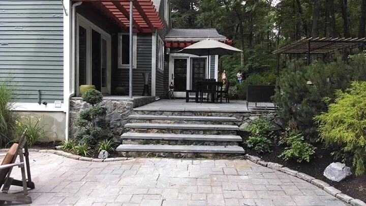 Reliable lawn care service in Windham, NH - Elite Landscaping