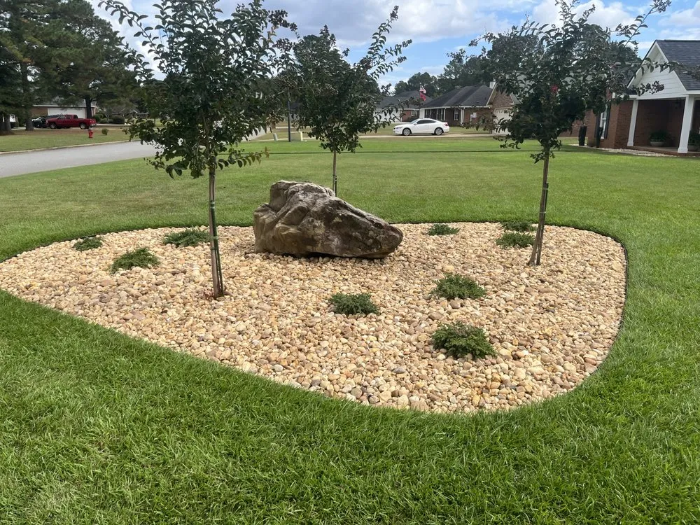 Reliable garden landscaping with custom design across Leesburg, GA - Elite Lawn & Landscape