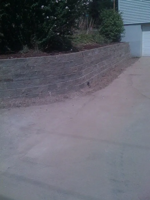 Local landscape installation experts serving Cedar Rapids, IA - Elite Lawn & Landscaping