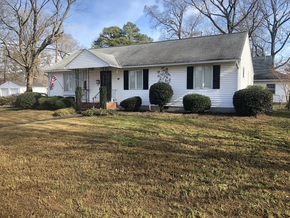 Trusted landscape installation experts serving Newport News, VA - Elite Lawn and Landscaping