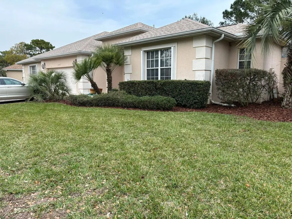 Local residential landscaping in Brooksville, FL by Elite Lawn Care & Landscaping
