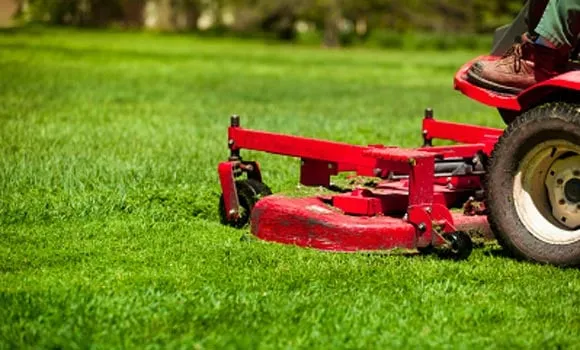 Top-rated lawn mowing service with custom design in Wayzata, MN by Elite Lawn Care and Snow Removal