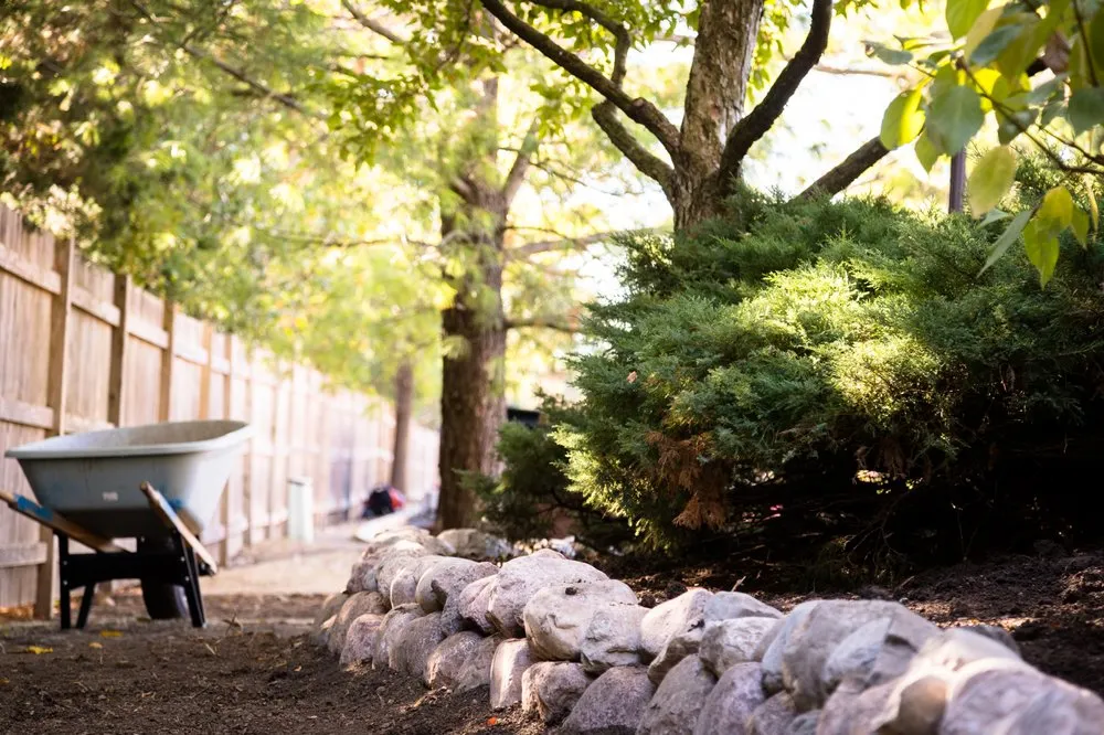 Custom landscape design experts serving Crystal Lake, IL - Elite Lawn Care