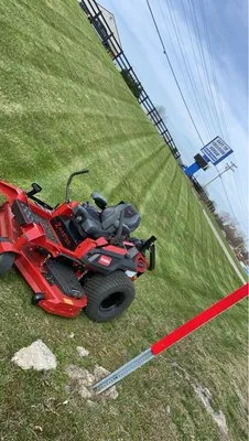 Elite Lawn Care Logo