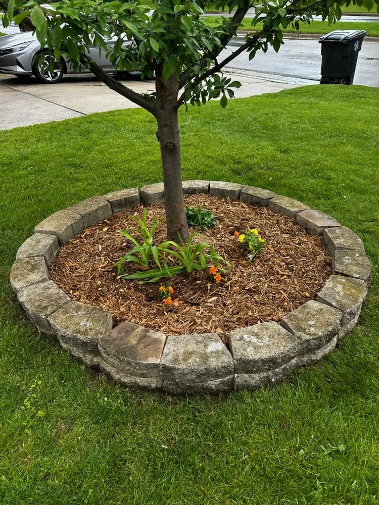 Trusted residential landscaping experts serving Menomonee Falls, WI - Elite Lawn Care