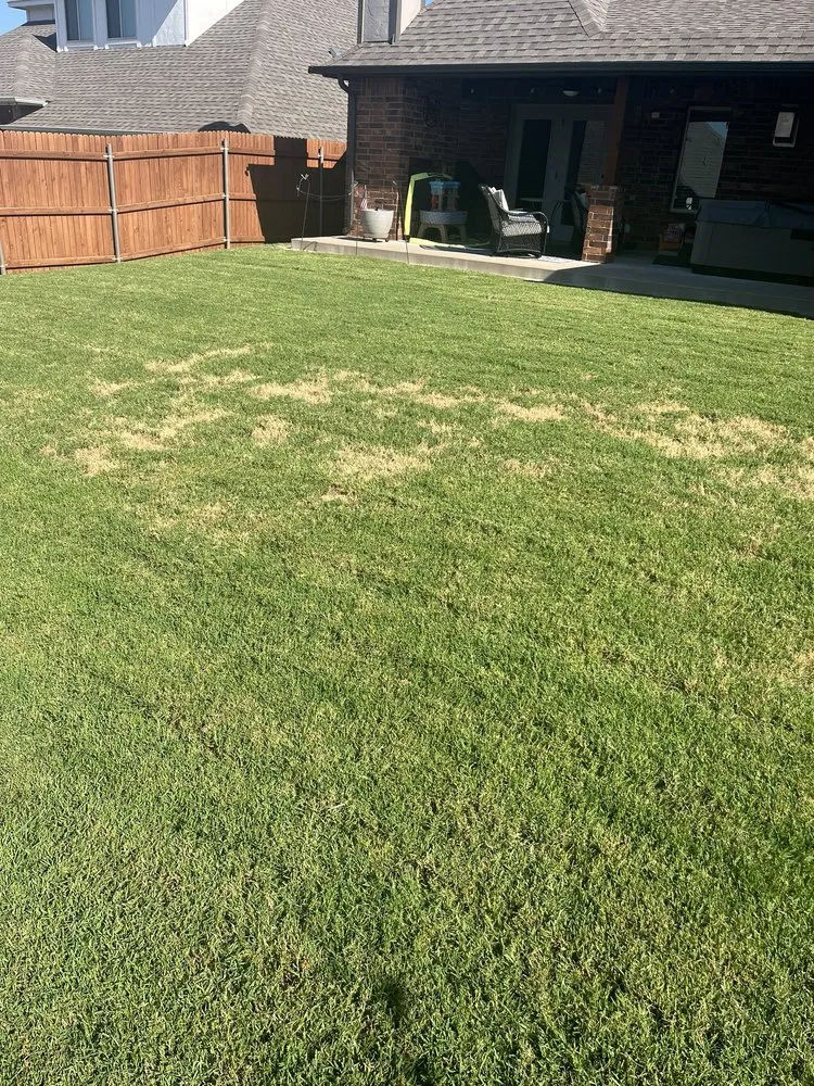 Reliable lawn mowing service in Oklahoma City, OK by Elite Lawn Care