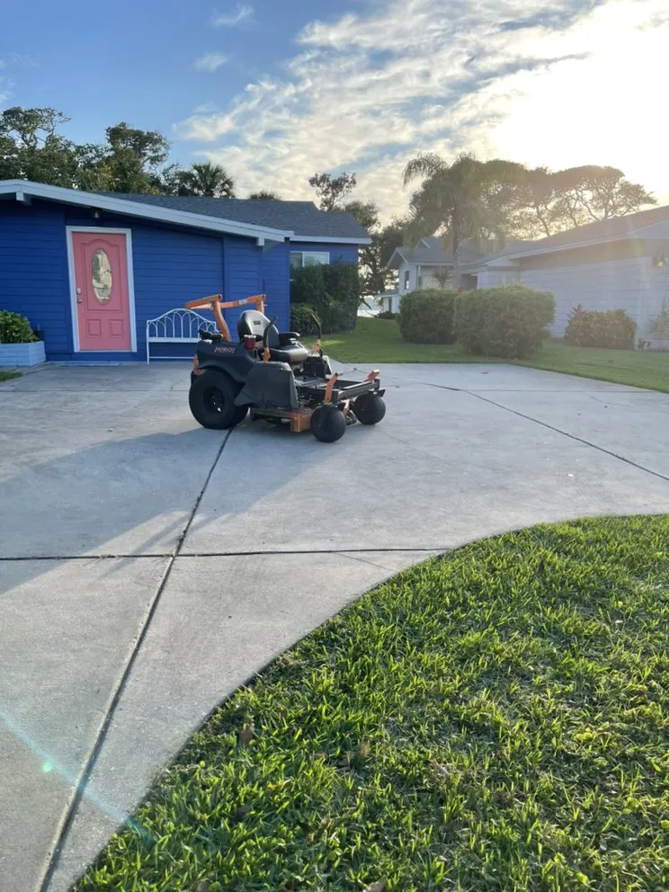 Trusted lawn mowing service with custom design across Ojus, FL - Elite lawn care services
