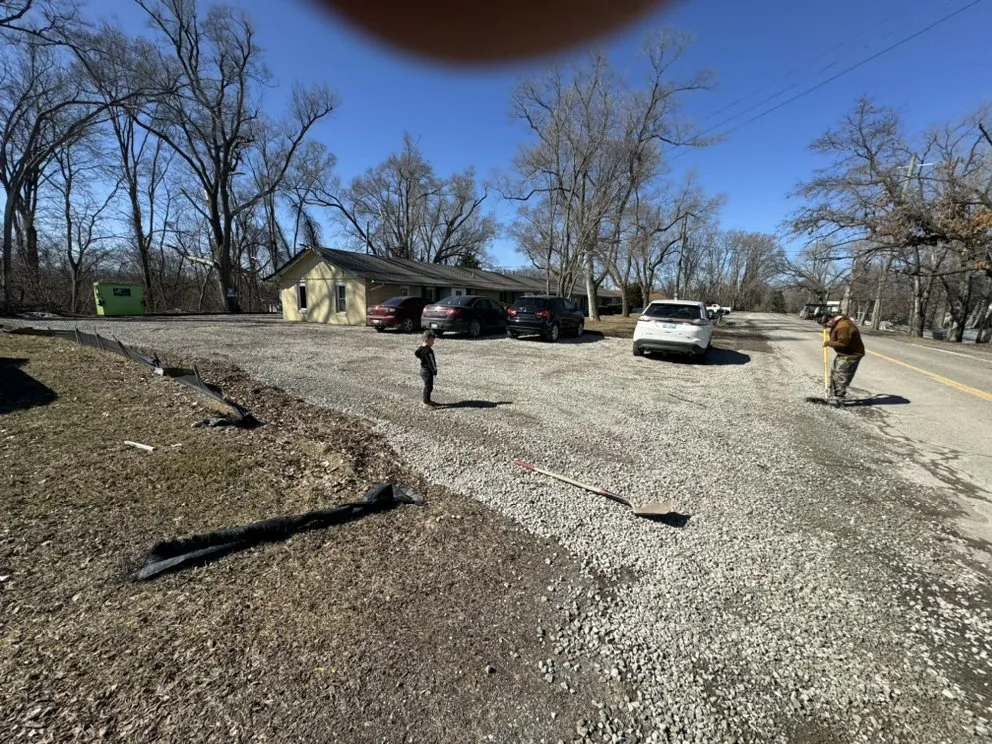 Professional yard maintenance in Royal Oak, MI by Elite Lawn Maintenance